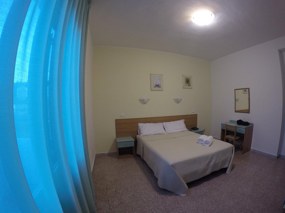 Hotel Valente Ортона Екстер'єр фото