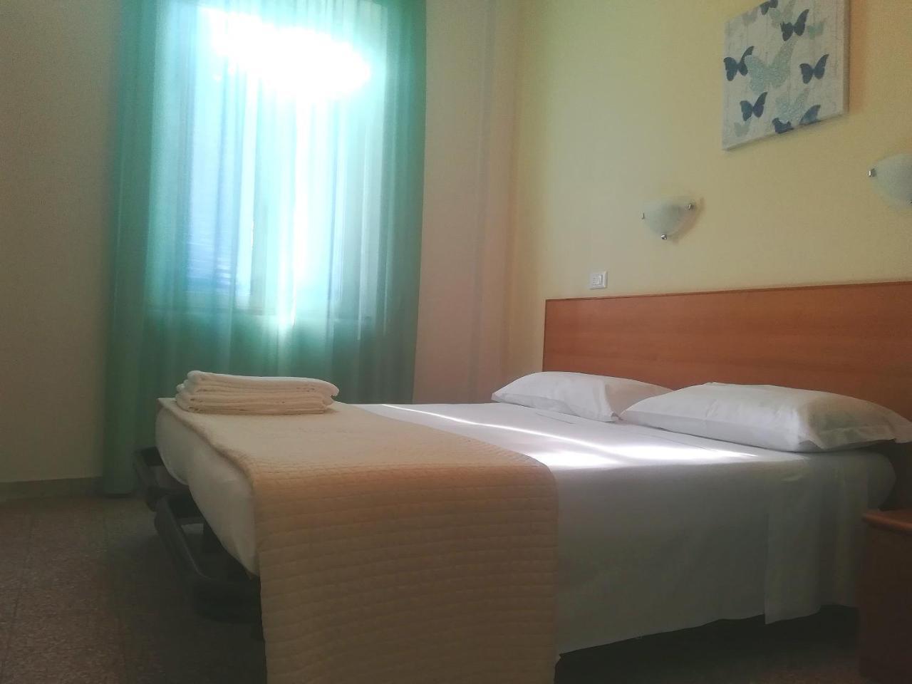 Hotel Valente Ортона Екстер'єр фото