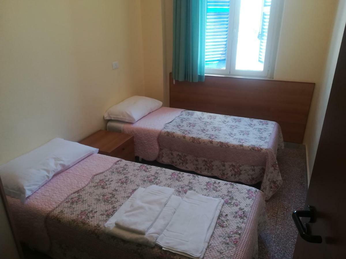 Hotel Valente Ортона Екстер'єр фото